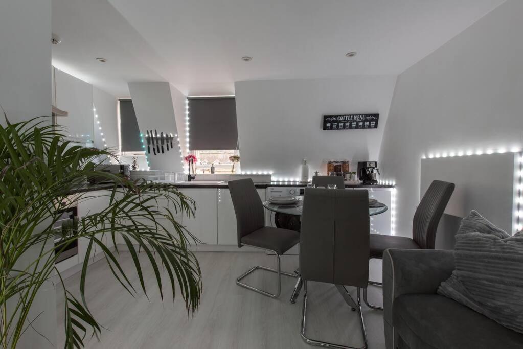 Parade Gardens Boutique Apartments- Central, Grade I Listed, 4K Tvs, Hidden Views Bath Exterior foto